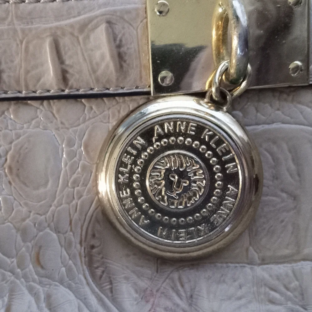 Anne Klein this vintage